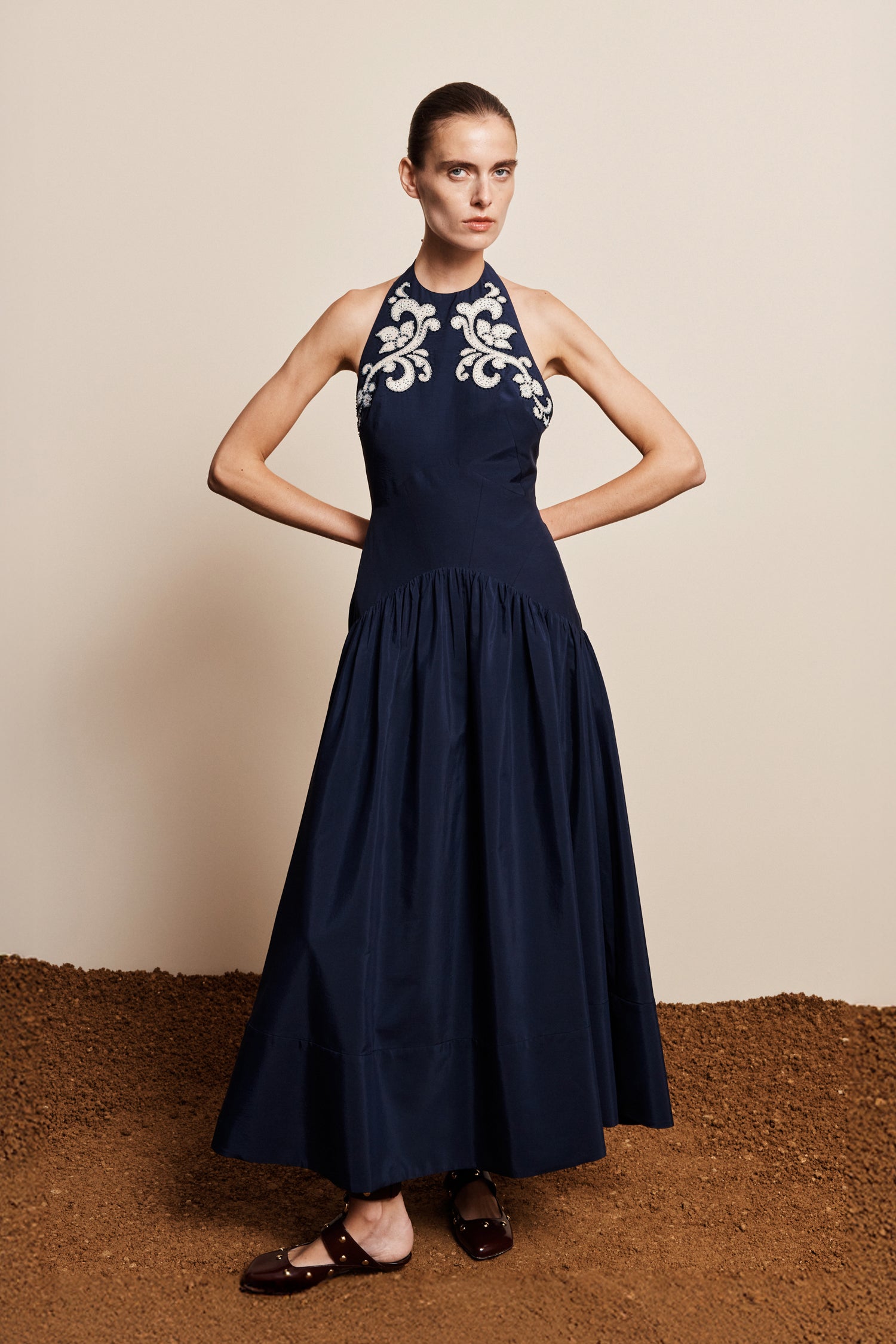 alemais halter neck dress Alémais Dillon Open Back Embellished Appliqué Gown in Navy 14 AU/UK (10 US) Scottish formal wear