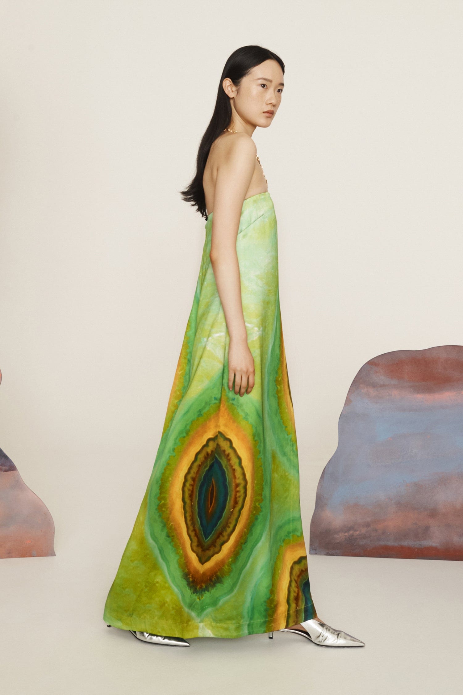 IRIS STRAPLESS GOWN