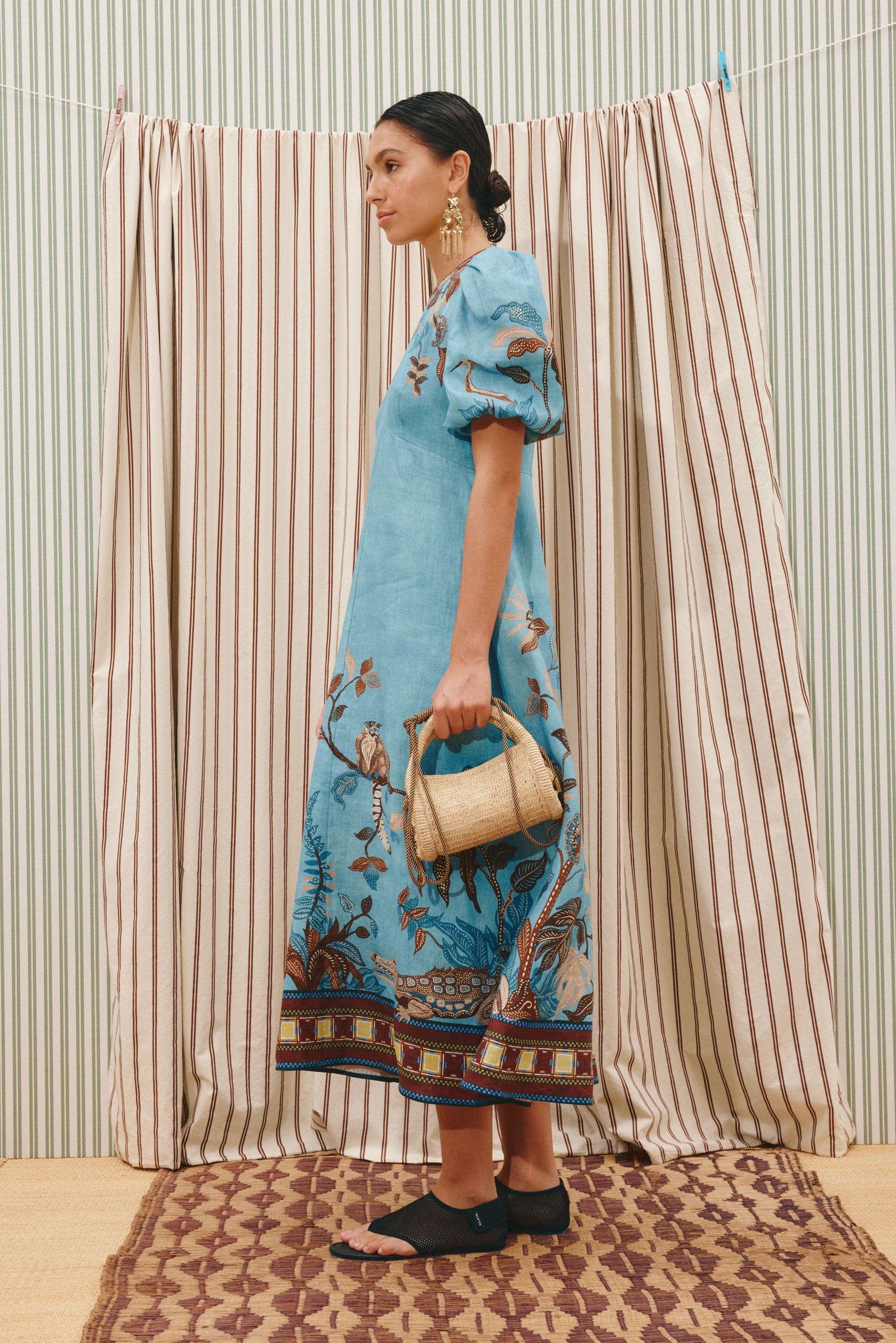 Georgie Midi Dress in Blue Floral