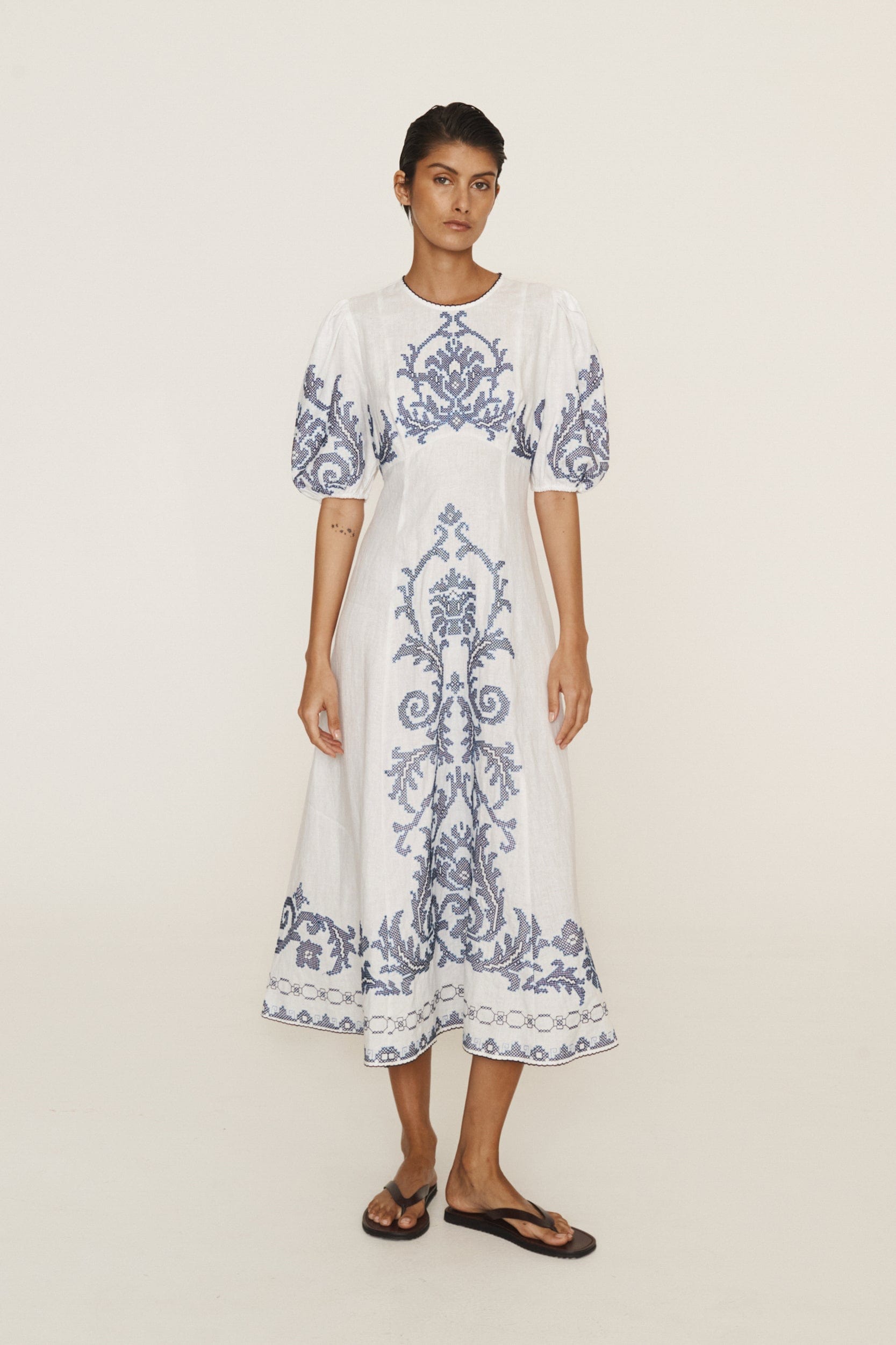Alemais Dress Midi Dress Size 10 ALEMAIS LYLA HALTER MIDI DRESS SIZE 10 Curated Collection Alemais Dress Midi Dress Size 10 ALEMAIS LYLA HALTER MIDI DRESS SIZE 10 Curated Collection
