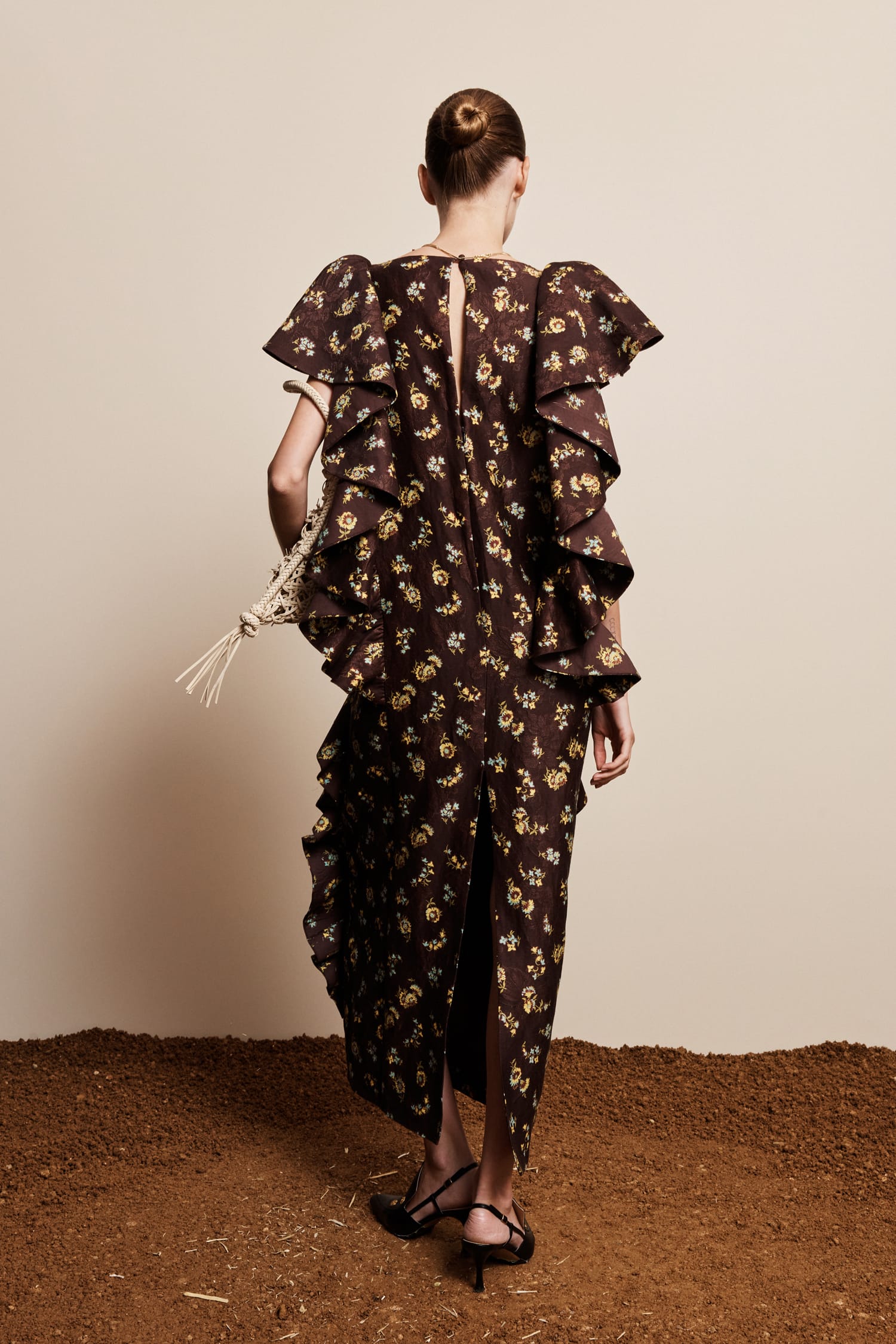 Lilah Linen-Silk Jacquard Ruffle Midi Dress in Chocolate Floral