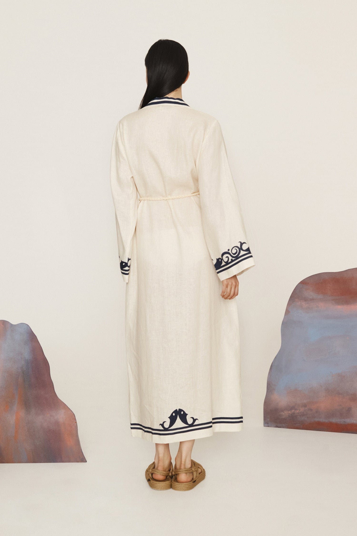〈ALEMAIS〉マダレナシャツドレス（関税込み） Alemais Women's Sea Midi Dress | $490.00 | Saint Bernard